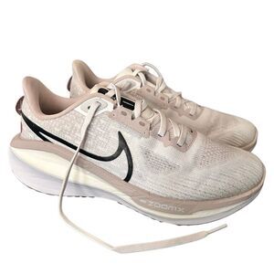 Nike Air Zoom Vomero 17 Platinum Violet Black White Sz 6.5 Running Shoes, EUC